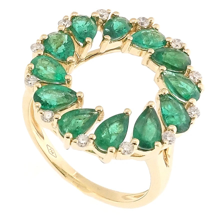 18KT GOLD BLUE SAPPHIRE AND DIAMOND RING: 18KT GOLD BLUE SAPPHIRE AND DIAMOND RING18KT GOLD WT. APPROX. 4.66 GRAMDIAMOND WT. APPROX. 0.19 CARAT / 12 PCSBLUE SAPPHIRE WT. APPROX. 3.08 CARAT / 12 PCS