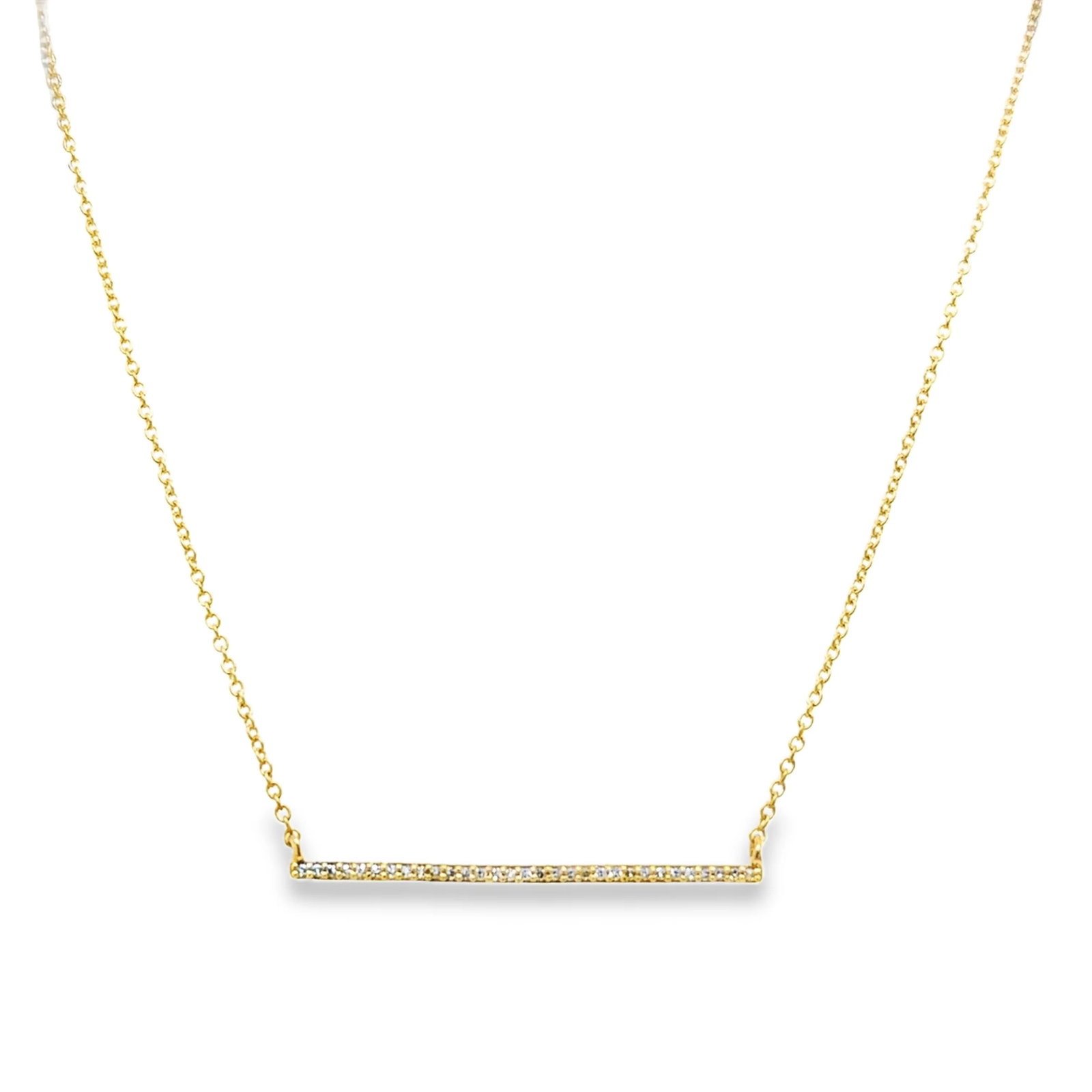 18KT GOLD DIAMOND BAR (29MM) NECKLACE: 18KT YELLOW GOLD DIAMOND BAR NECKLACE 18"18KT GOLD WT. APPROX 1.89 GRAMDIAMOND WT. APPROX. 0.04 CARAT/ 31 PCS18" LONG CHAIN WITH ADJUSTABLE RING ON 16" & 17" EXTENDERBAR SIZE APPROX. - 29 MM
