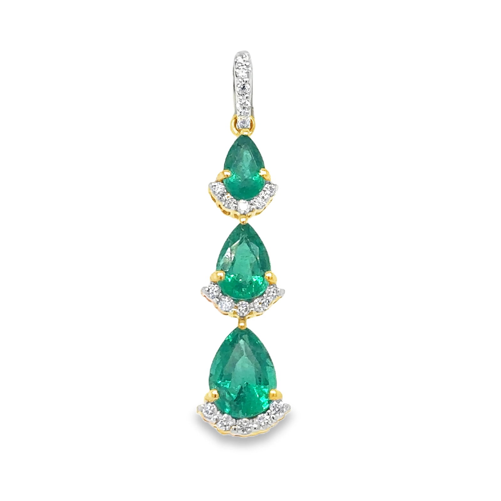 18KT YELLOW GOLD DIAMOND AND EMERALD PENDENT: 18KT YELLOW GOLD DIAMOND AND EMERALD PENDENT18KT GOLD WT. APPROX. 1.39 GRAMDIAMOND WT. APPROX. 0.14 CARAT / 20 PCSEMERALD WT. APPROX. 1.42 CARAT / 3 PCSSIZE APPROX. - 30 MM X 7 MM