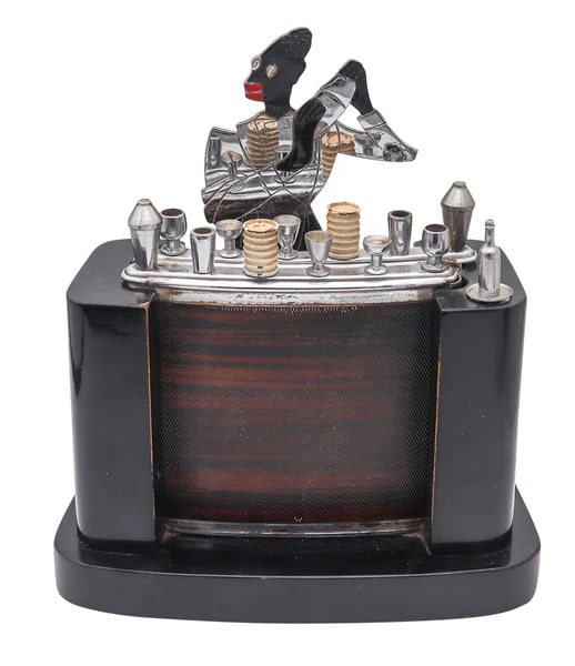 Mechanical cigarette dispenser barman designed by Sudre.This is a fabulous and very rare piece of: Mechanical cigarette dispenser barman designed by Sudre.This is a fabulous and very rare piece of tobacciana, created in Austria by Sudre for Ronson during the art deco period, between 1925 and 1930. 