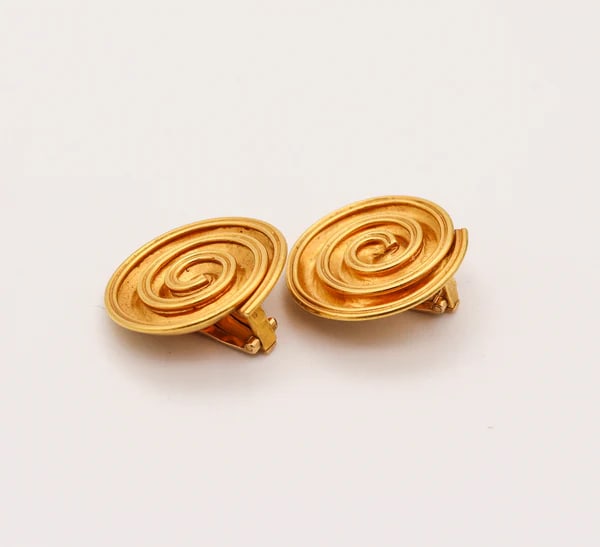 Clips-on earrings designed by Ilias Lalaounis.Gorgeous pair of clips-on earrings, created in Paris - 3