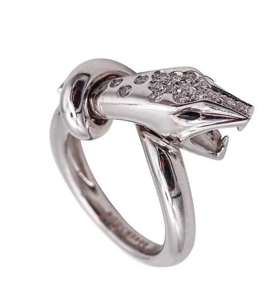 Serpent Kaa ring designed by Boucheron.This is a beautiful contemporary twisted serpent ring, (1 of 4)