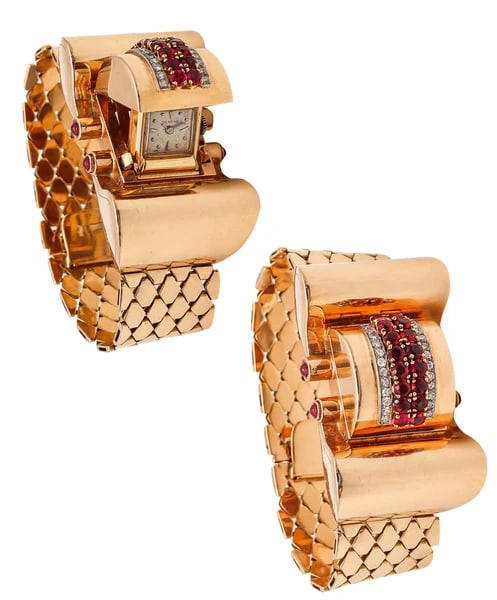 Retro Machine age geometric Wristwatch.Fabulous ladies bracelet wristwatch, created in America: Retro Machine age geometric Wristwatch.Fabulous ladies bracelet wristwatch, created in America during the transitional periods of the art deco and the retro, back in the late 1930's. It was designed w