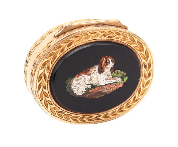 RUSSIAN 1860 Antique Pietra Dura Dog Gold Oval Pill Box In Solid 14Kt Yellow Gold (1 of 6)