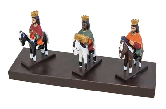 PUERTO RICO Antonio Aviles Carved Wood "Santos De Palo" of The Three Kings (1 of 5)