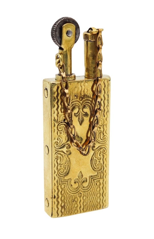RUPERT LICHTMAN 1920 Austria ?ER-ELL? Lighter Fortuna-Drehring Embossed Brass: A lighter designed by Rupert Lichtman.This is a very scarce petrol pocket lighter, created in Vienna Austria by the Rupert Lichtman Company, back in 1920's. The pocket lighter is the Fortuna model and