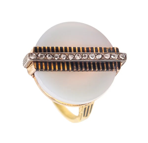 VICTORIAN 1880 Industrialism Cocktail Ring In 14Kt Gold With Agate & Diamonds: Victorian industrialism cocktail ring with a agateThis is an industrial-shaped cocktail ring created in England during the late Victorian period, between the 1870 and 1880. The unusual ring has been c