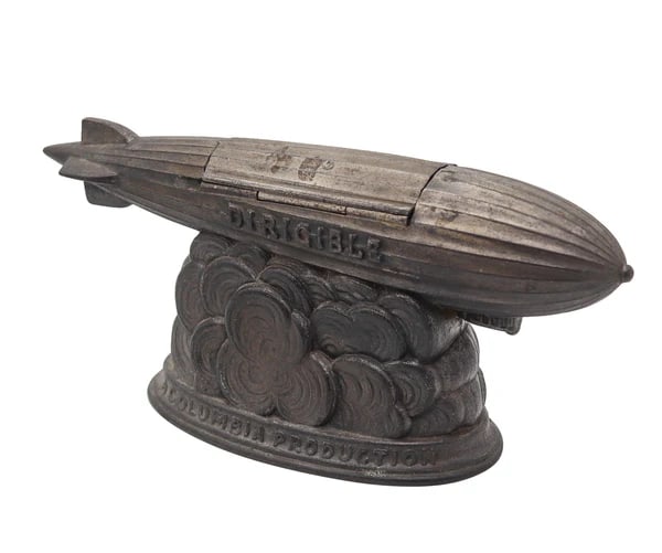 COLUMBIA 1931 Antique Dirigible Zeppelin Movie Figural Desk Cigarette Holder (1 of 4)