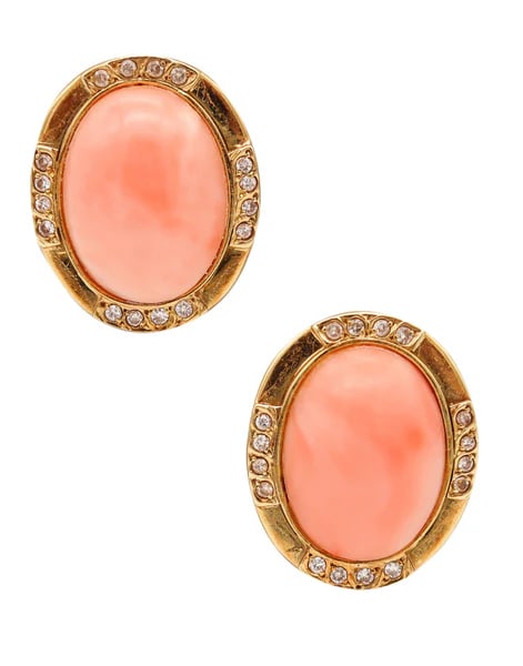 ITALIAN 1970 Modernist Clips Earrings In 18Kt Yellow Gold With Diamonds And Corals: Italian modernist earrings with salmon corals.This beautiful pair of modernist clips-on earrings, were created in Italy back in the 1970. These earrings have been crafted with a substantial bold look 