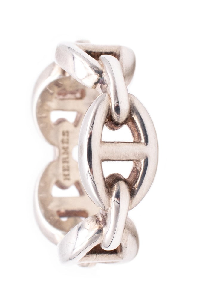 HERMES PARIS, CHAINE D'ANCRE ENCHAINEE RING IN .925 STERLING SILVER: VERY POPULAR CHAINE D'ANCRE ENCHAINEE RING DESIGNED BY HERMES, PARIS.A VINTAGE RING MADE BY THIS FAMOUS FRENCH MAISON WITH THE ICONIC ANCHOR LINK. IS CRAFTED IN SOLID .925 STERLING SILVER, FINISHED WI
