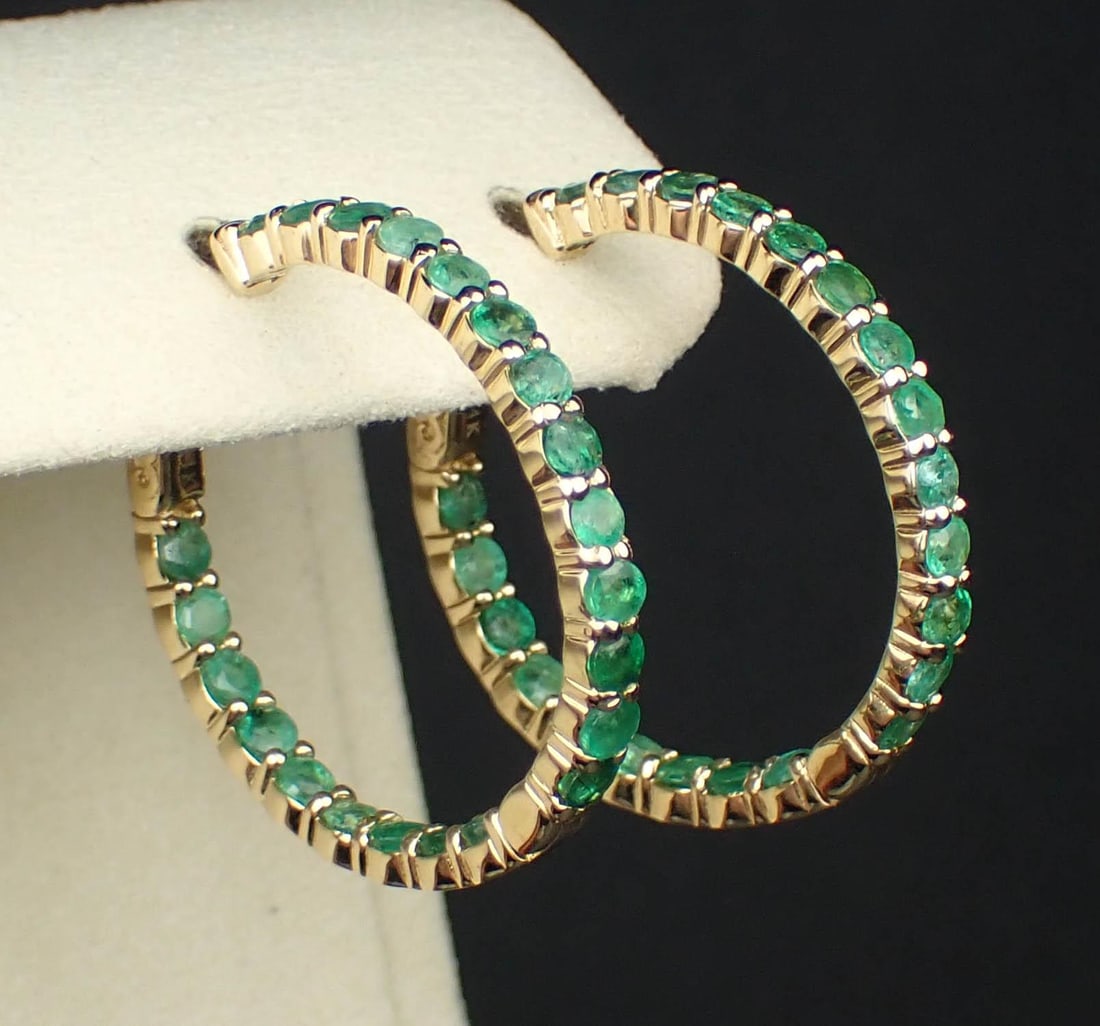 PAIR OF EMERALD & 14K GOLD EARRINGS (1 of 3)