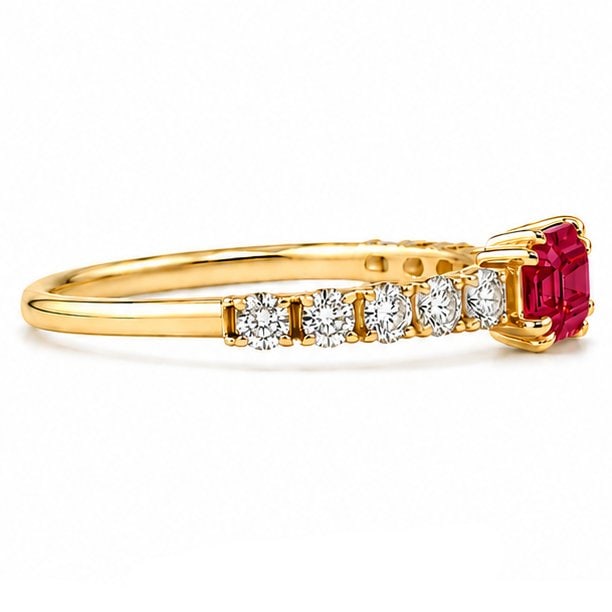 14KT GOLD RUBY AND DIAMOND RING - 2
