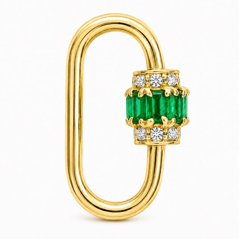 14KT GOLD EMERALD AND DIAMONDS CARABINER LOCK PENDANT: 14KT YELLOW GOLD EMERALD AND DIAMONDS CARABINER LOCK PENDANT14KT GOLD WT. APPROX. 1.86 GRAMEMERALD WT. APPROX. 0.59 CTSDIAMONDS WT. APPROX. 0.16 CTSSIZE APPROX. - 19 X 12 MM