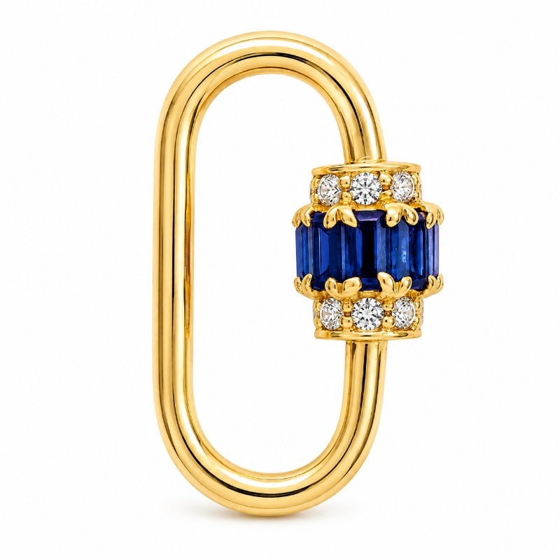 14KT GOLD BLUE SAPPHIRE AND DIAMONDS CARABINER LOCK PENDANT: 14KT YELLOW GOLD BLUE SAPPHIRE AND DIAMONDS CARABINER LOCK PENDANT14KT GOLD WT. APPROX. 2.20 GRAMBLUE SAPPHIREWT. APPROX. 0.84 CTSDIAMONDS WT. APPROX. 0.16 CTSSIZE APPROX. - 19 X 12 MM