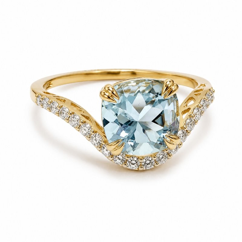 14KT GOLD AQUAMARINE DIAMOND RING (1 of 2)