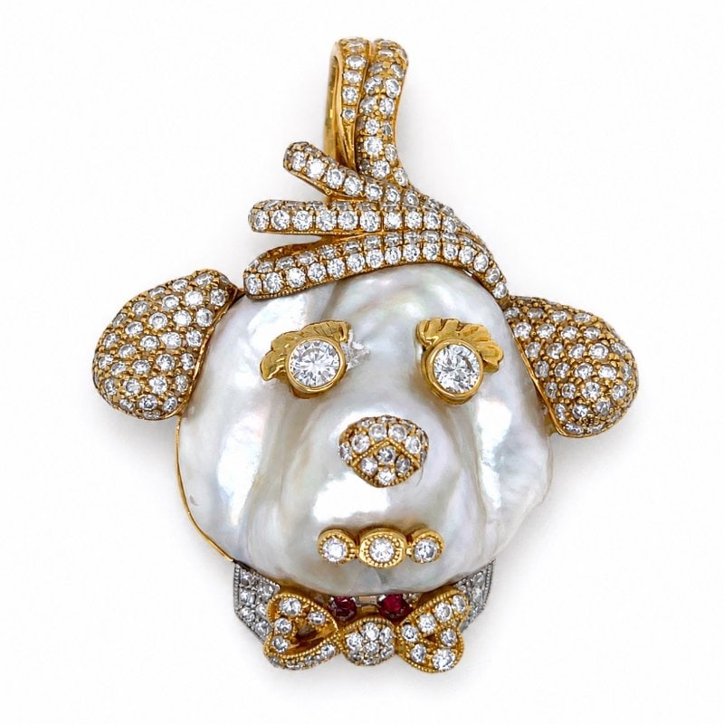 18K Yellow Gold South Sea Pearl & Diamond Pendant: 18K Yellow Gold South Sea Pearl & Diamond Pendant Weighing 26.9 gramsSet with an app. 28 x 26mm South Sea PearlAlong with app. 3.00 Ct. of Diamonds F-G Color, VVS-VS Clarity1.75 inches in lengthHas un