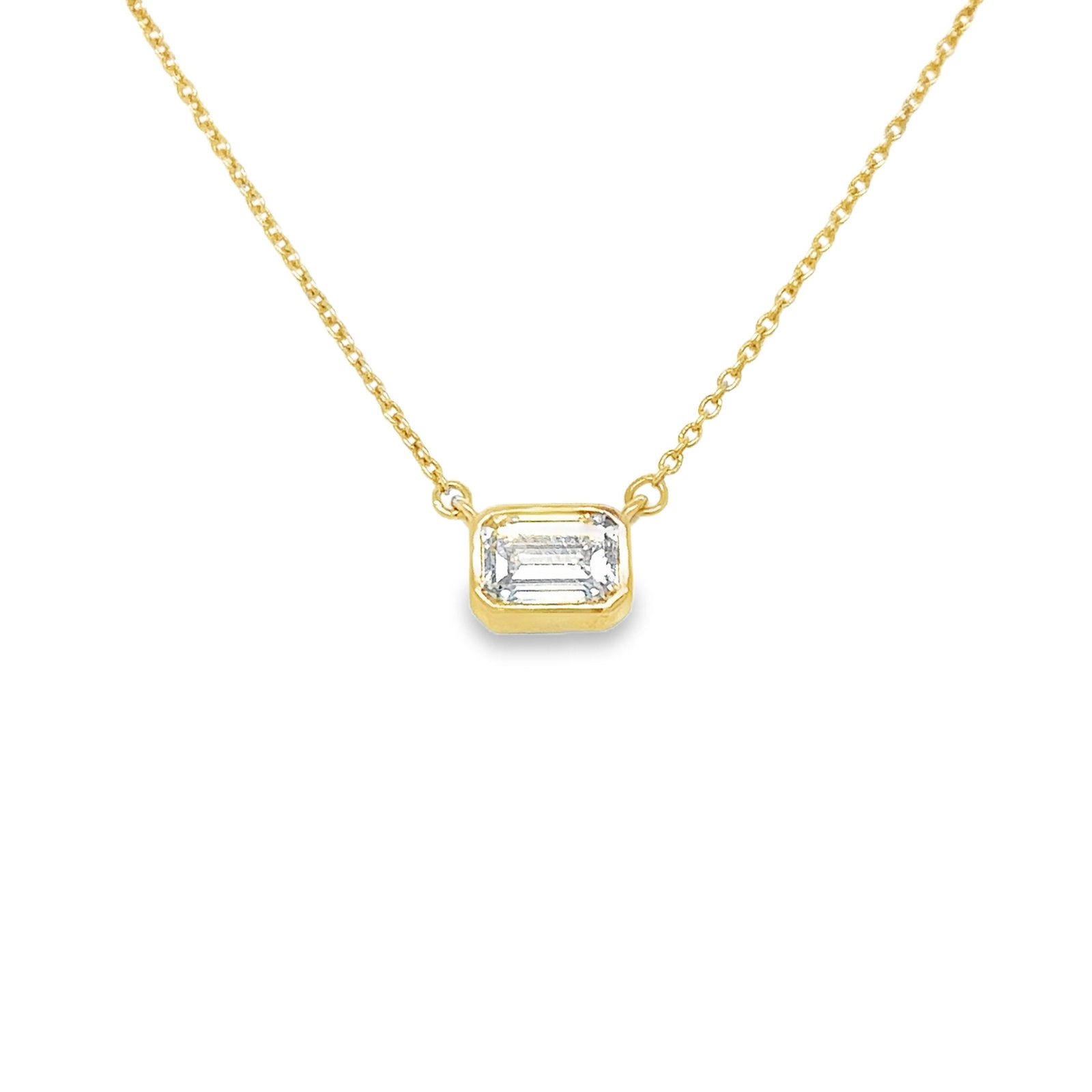 14KT GOLD BAGUETTE BEZELED DIAMOND PENDANT NECKLACE: 14KT GOLD DIAMOND PENDANT NECKLACE14KT GOLD WT. APPROX. 1.72 GRAMDIAMOND WT. APPROX. 0.49 CARAT / 1 PCS18" LONG CHAIN WITH ADJUSTABLE RING ON 17" EXTENDER