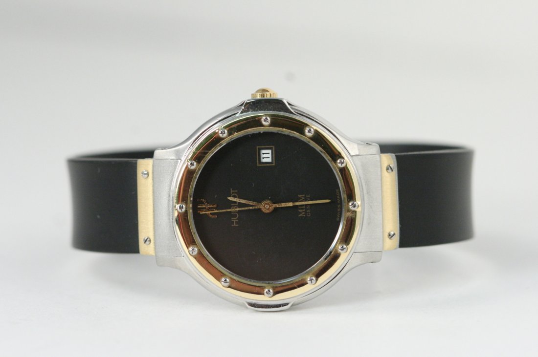 HUBLOT MDM GENEVE WATCH WITH DATE.: HUBLOT MDM GENEVE WATCH WITH DATE. 2 TONE WITH BLACK BAND R1000