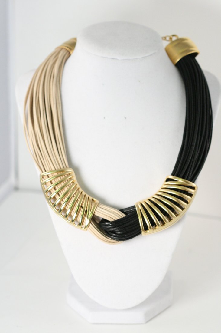 BLACK AND TAN NECKLACE WITH 18K GOLD OVER LAY PEWTER: BLACK AND TAN NECKLACE WITH 18K GOLD OVER LAY PEWTER ACCENTS