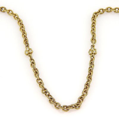 JudithRipka 18K Yellow Gold Diamond Heart Link Designer: This authentic Judith Ripka necklace is finely crafted from solid 18k yellow gold. It features a lovely circular link design along with sparkling diamond hearts which are equally spaced out within the