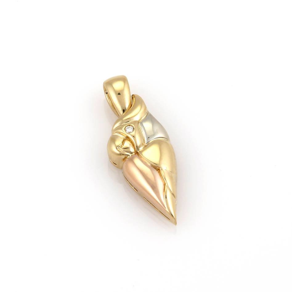 Bvlgari Bulgari 18K Tri Color Gold Diamond Parrot: This authentic Bvlgari piece is finely crafted from solid 18k yellow, white, and rose gold. It features a gorgeous tri color gold parrot design with a sparkling diamond set for the parrots eye. It is