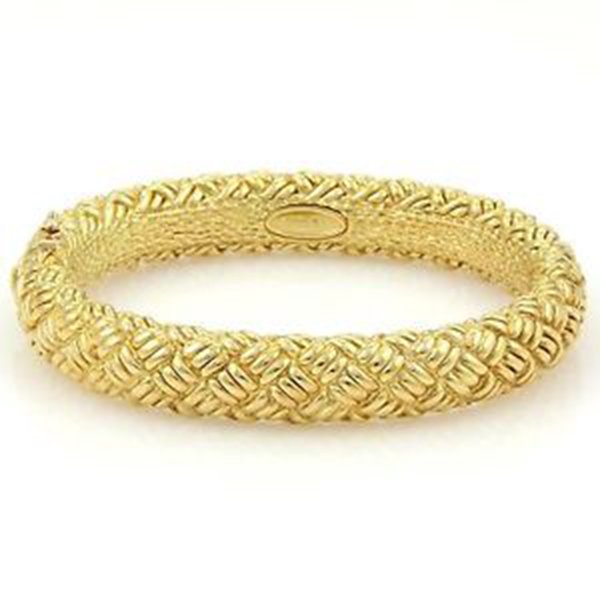 Chimento Estate 18K Yellow Gold Basket Weave Design: This is a beautiful bracelet from jewelry designer Chimento, it is well crafted from solid 18k yellow gold and in the design of a thick hallow form with a basket weave pattern around the entire bracel