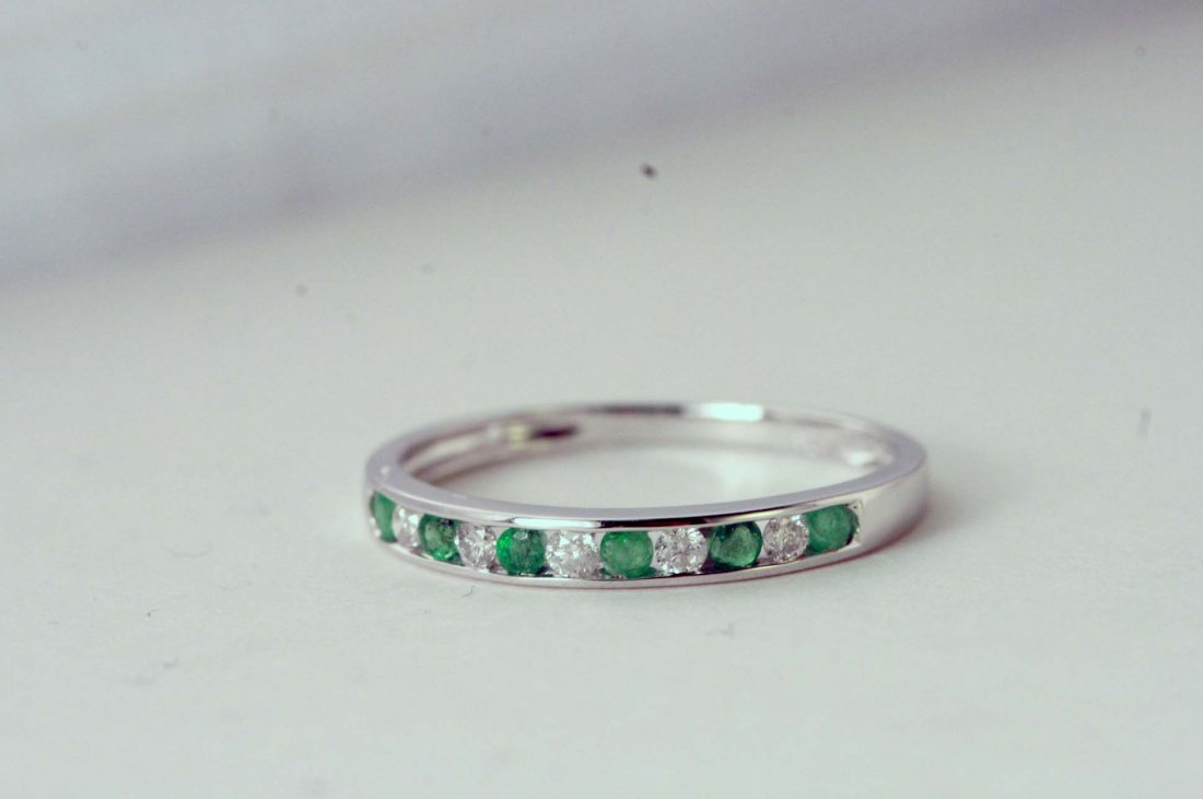 14K W/G EMERALD AND DIAMOND RING (1 of 3)