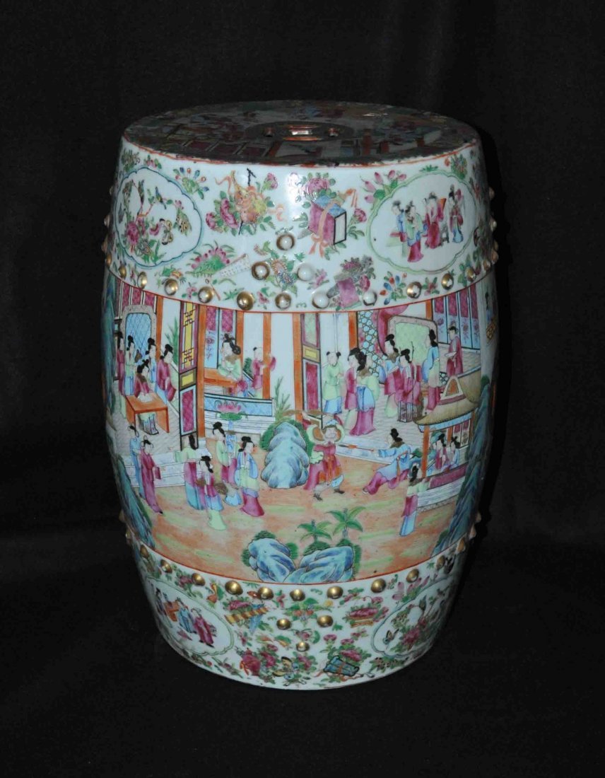 Chinese Porcelain Garden Stool Seat End Table: Measurements:19" X 15".