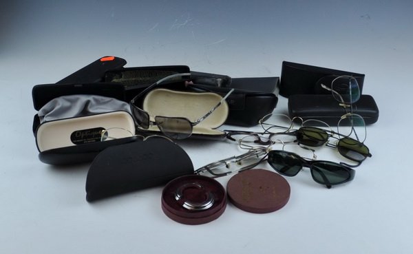 Group Of Glasses With Box: Measurements: