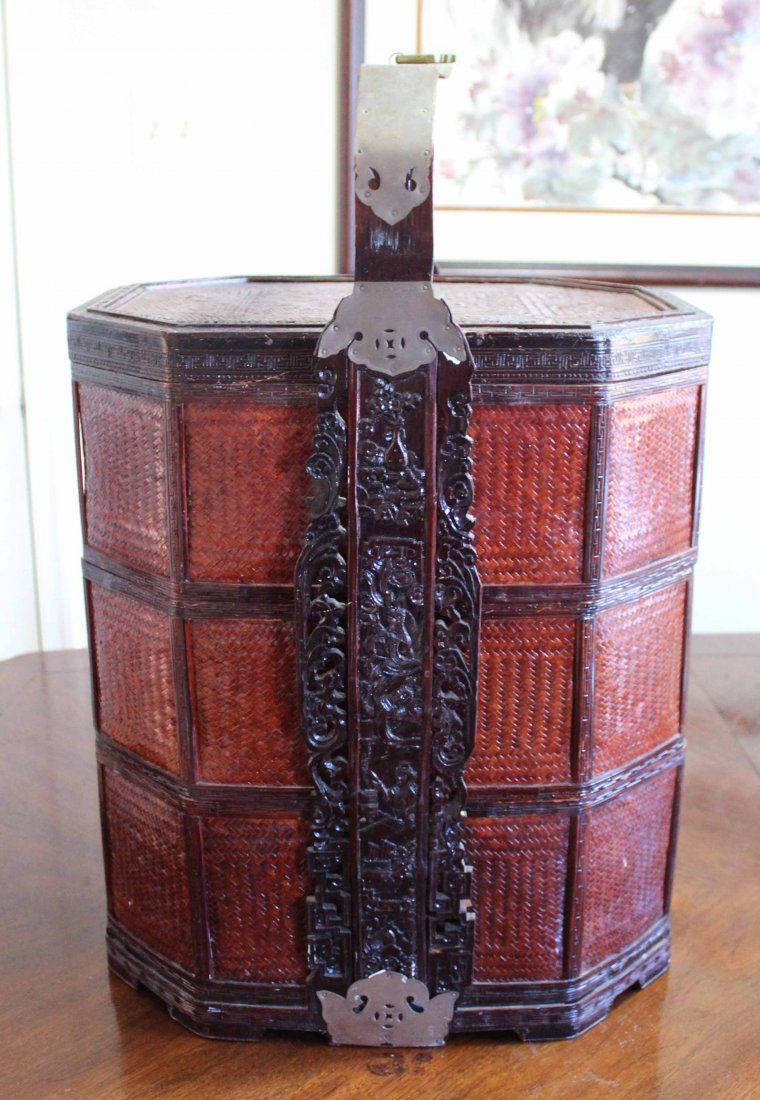 Chinese Large Bamboo Food Delivery Basket (1 of 6)