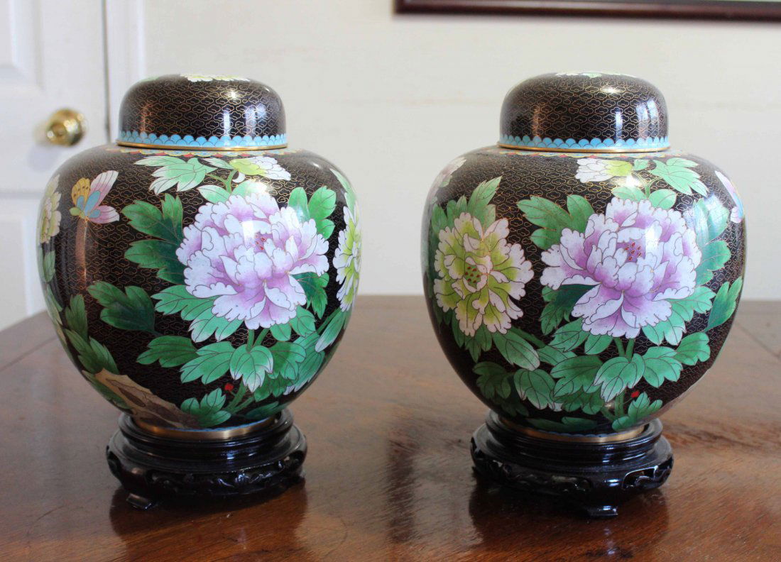 Pair of Large Chinese Cloisonne Enamel Ginger Jars (1 of 7)