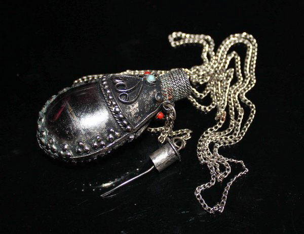 Chinese Tibet Silver Snuff Bottle Pendant Necklace (1 of 6)