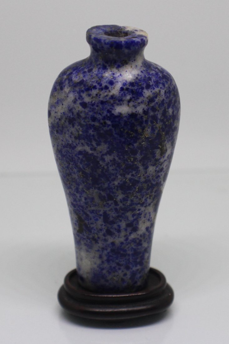 Chinese Carved Lapis Lazuli Snuff Bottle (1 of 6)