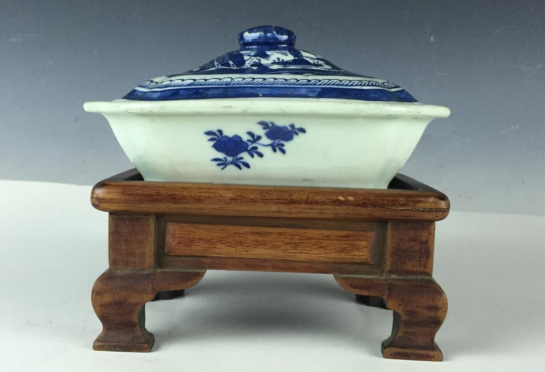 Vintage Canton Export Porcelain Covered Casseroles with: Vintage Canton Export Porcelain Covered Casseroles with Wood Stand, 19th Century, H:6.5", L:6.75", W:6.5"