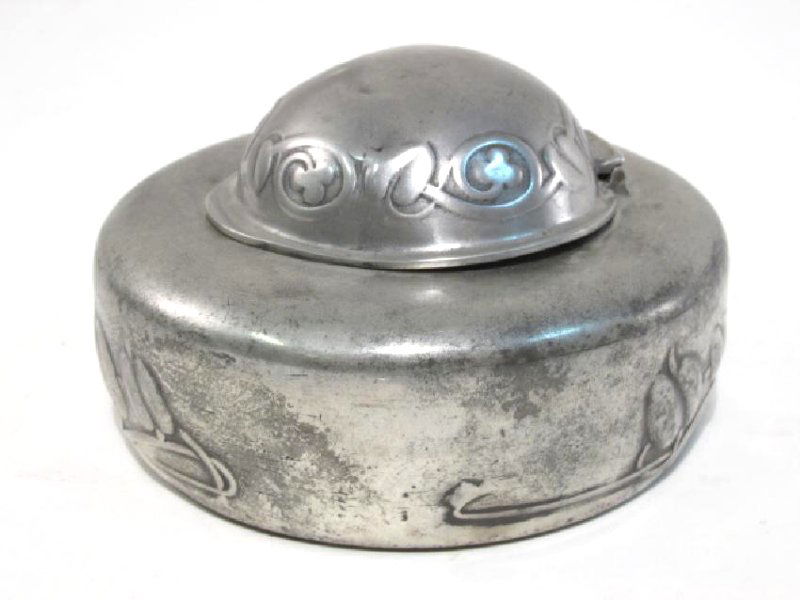 TUDRIC PEWTER INKWELL BY ARCHIBALD KNOX (1 of 6)