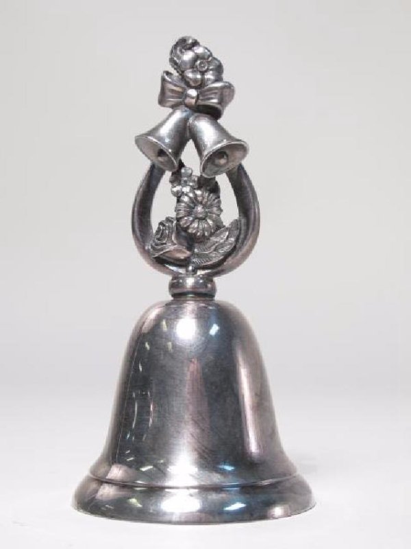 VINTAGE REED & BARTON FLORAL SILVER PLATED BELL (1 of 3)