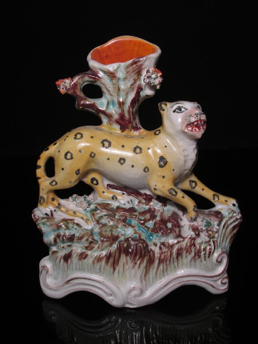 RARE STAFFORDSHIRE PORCELAIN LEOPARD SPILL VASE (1 of 11)