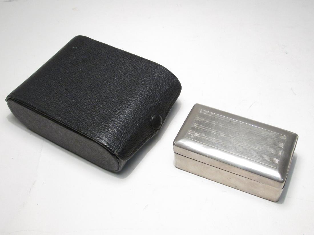 VINTAGE GILLETTE TRAVELER & ARISTOCRAT SAFETY RAZO (1 of 3)