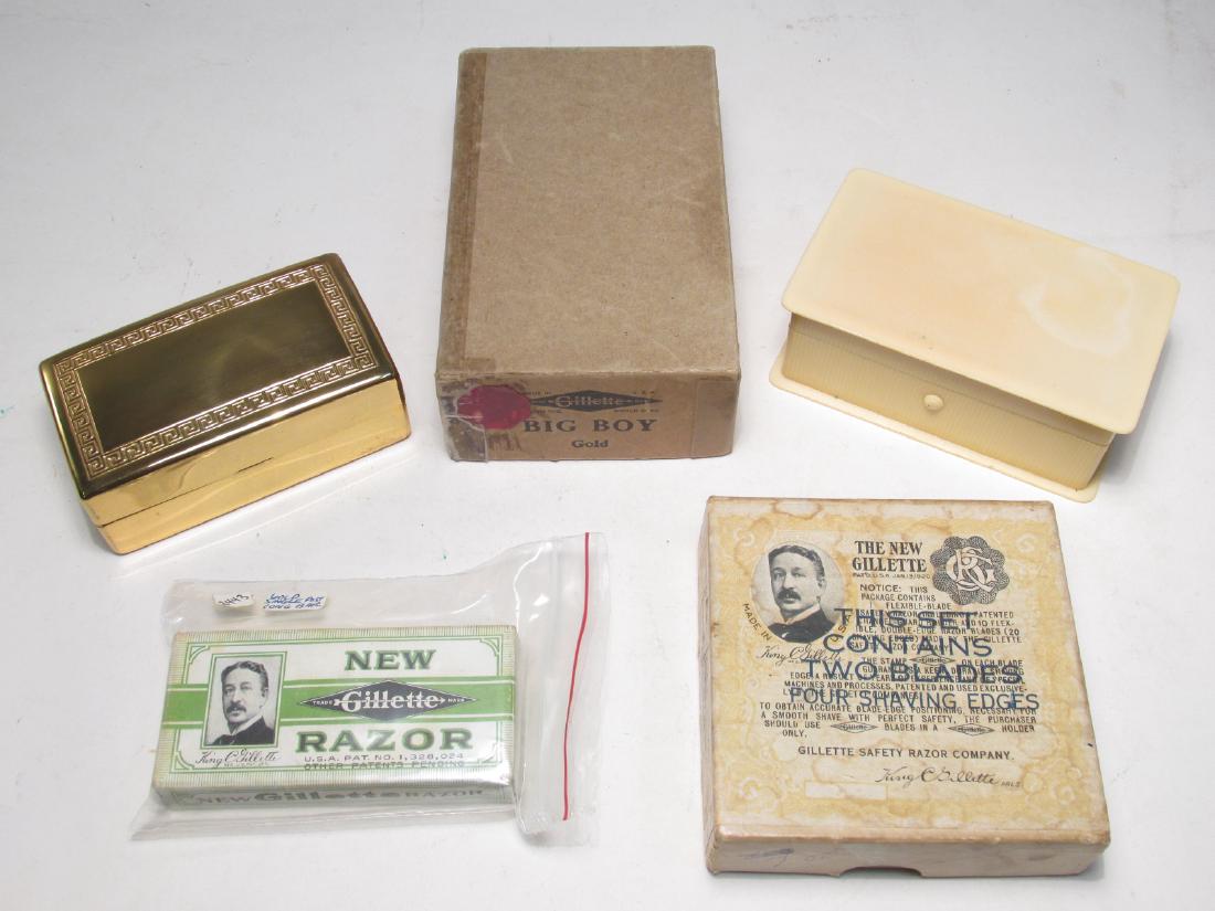 FIVE VINTAGE GILLETTE COLLECTABLE SAFETY RAZORS (1 of 7)