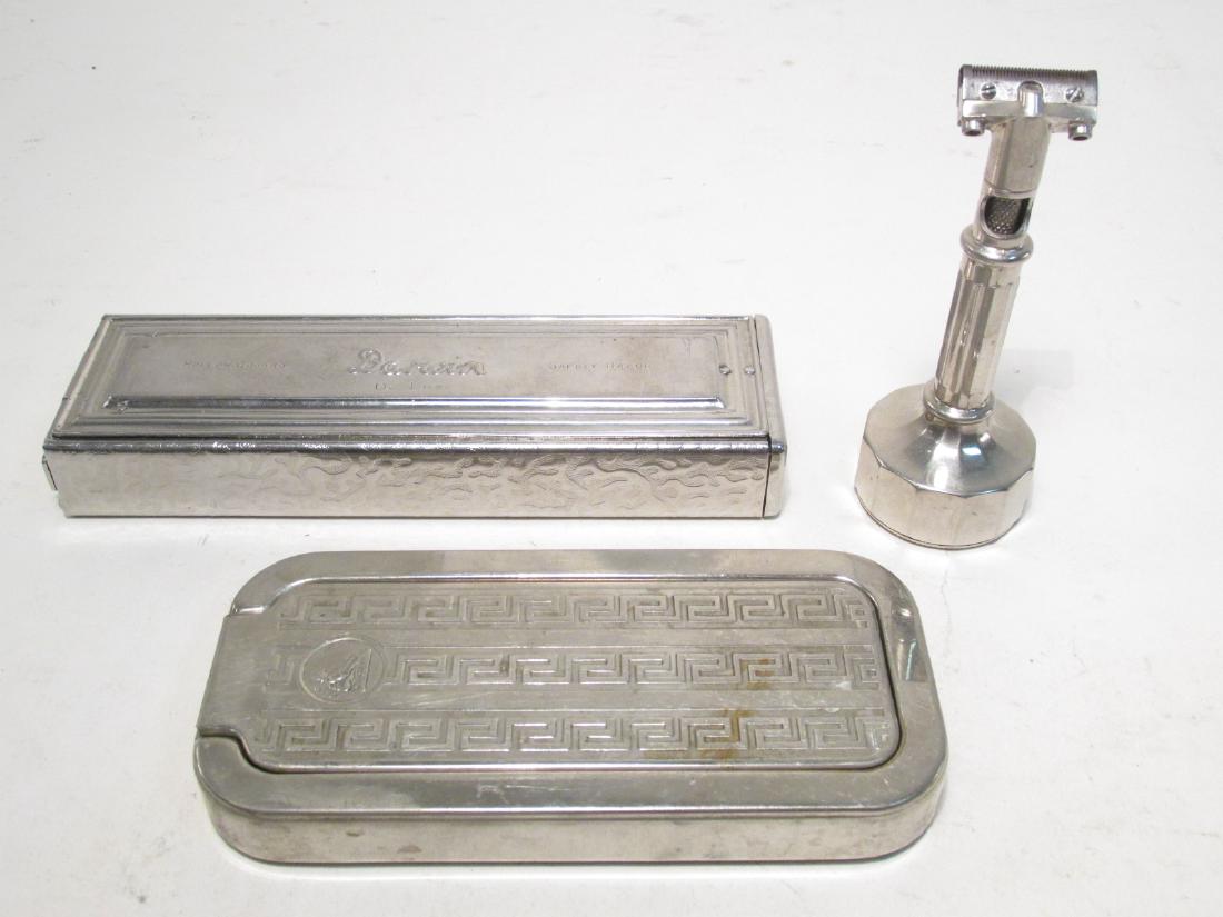 THREE VINTAGE SAFETY RAZORS: JI-RO, DARWIN, ROLLS (1 of 7)