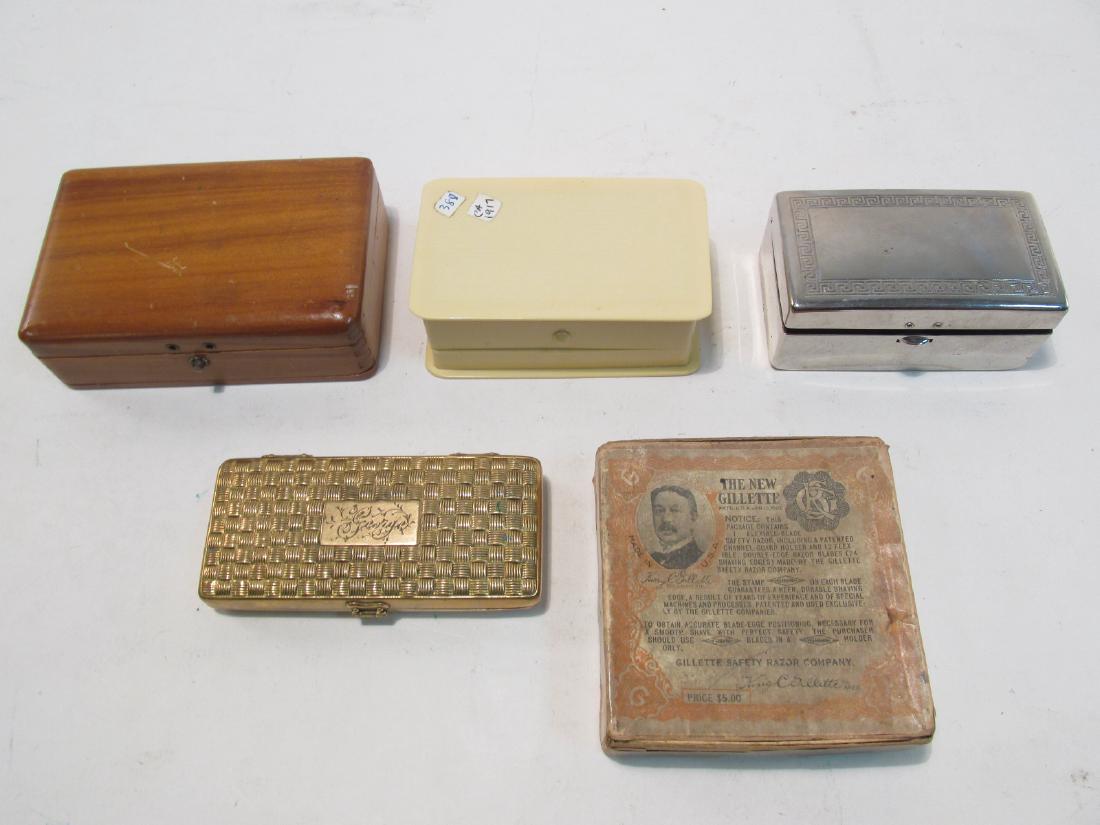 FIVE VINTAGE GILLETTE DE SAFETY RAZORS: BOSTONIAN+ (1 of 9)