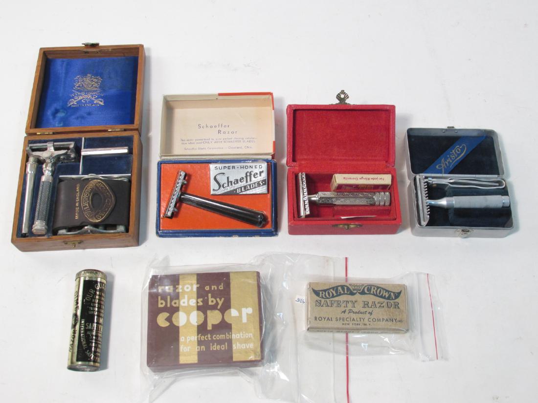 SEVEN VINTAGE BOXED SAFETY RAZORS: DIME, SCHAEFFER (1 of 9)