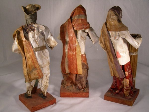 3 PC PAPER MACHE FIGURES MEN PEASANTS - 8