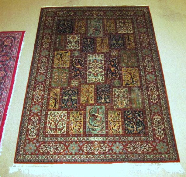 PERSIAN BAKHTIARI HAND KNOTTED RUG - 5'9" X 7'11" (1 of 8)