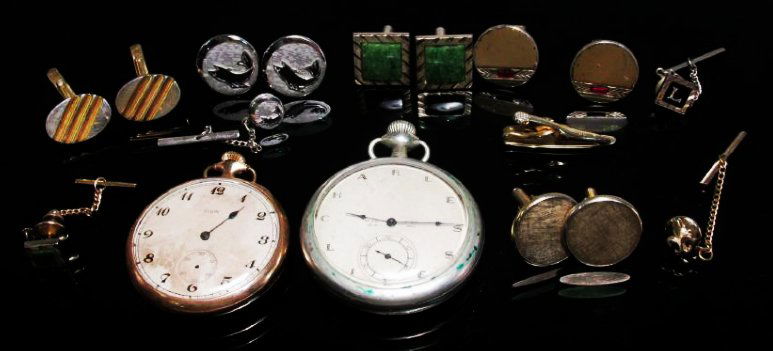 GENTLEMAN'S ESTATE LOT: CUFFLINKS & POCKETWATCHES (1 of 10)