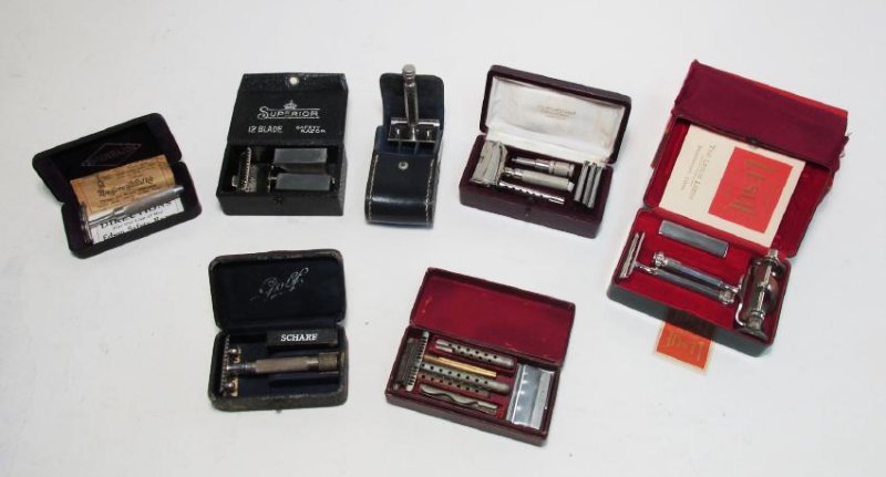 SEVEN VINTAGE COLLECTABLE SAFETY RAZORS: LESLIE (1 of 10)