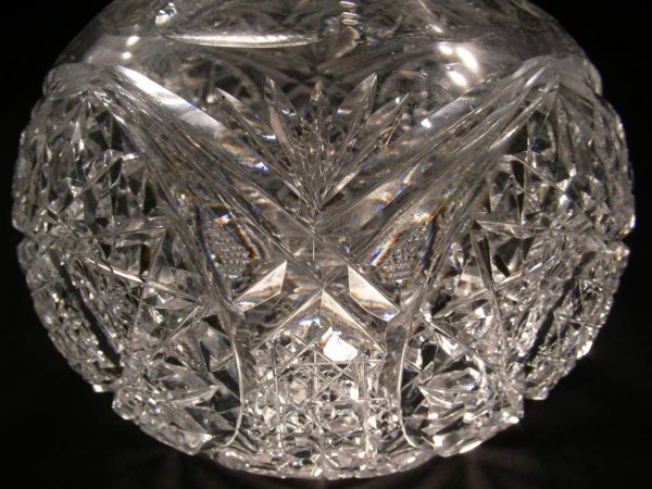 CUT GLASS CRYSTAL DECANTER - 3