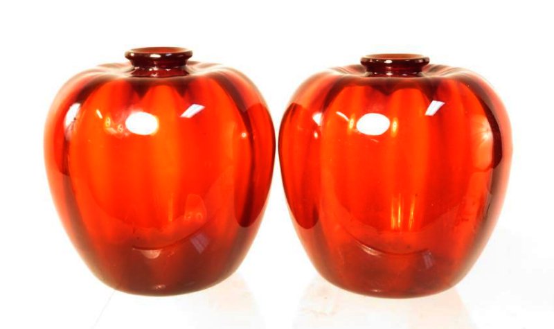 PAIR MID CENTURY MODERN RED ART GLASS VASES (1 of 5)