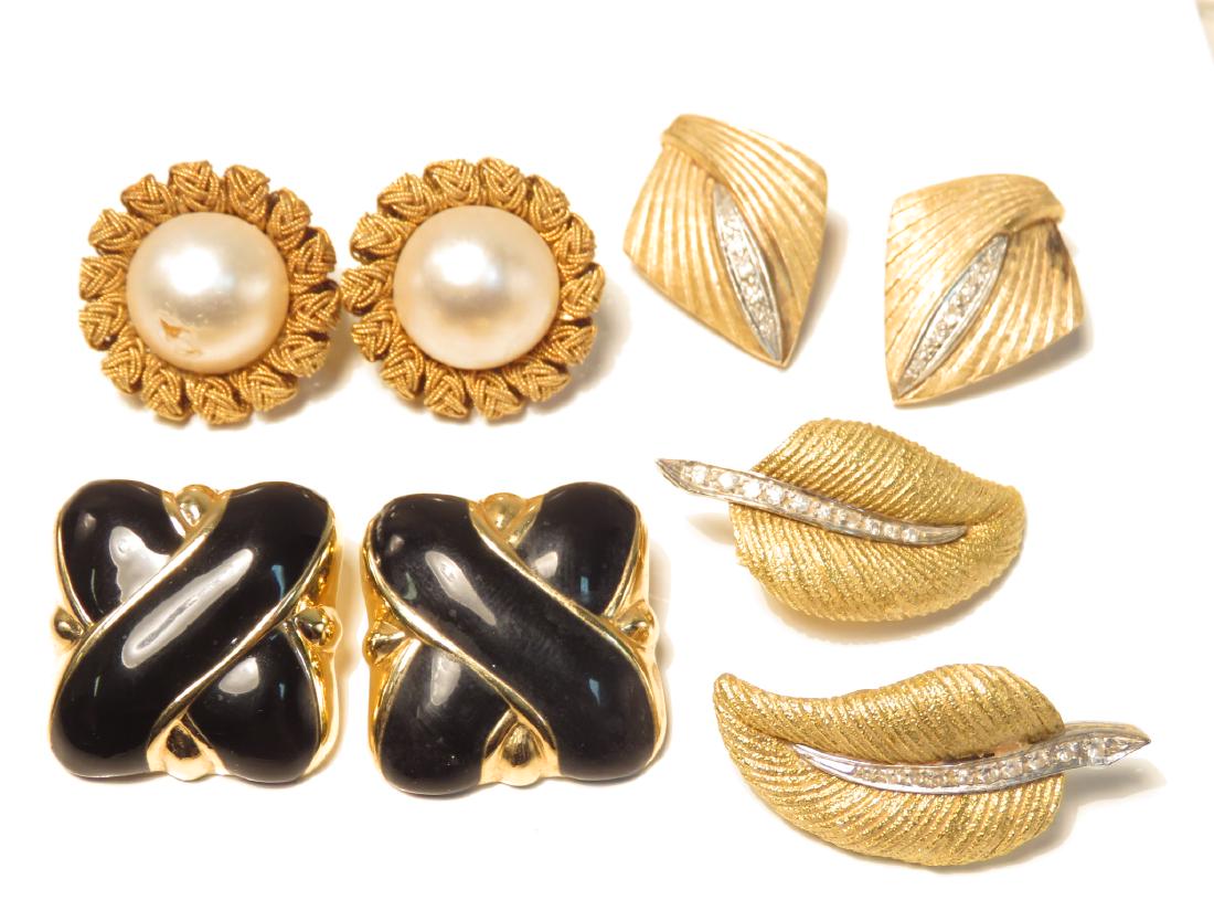 FOUR PAIRS LADIES 14K & 18K YELLOW GOLD EARRINGS (1 of 5)