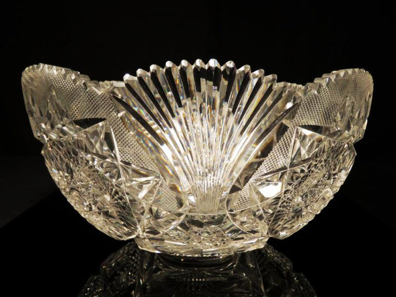 LARGE CUT CRYSTAL FOOTED BOWL (1 of 5)